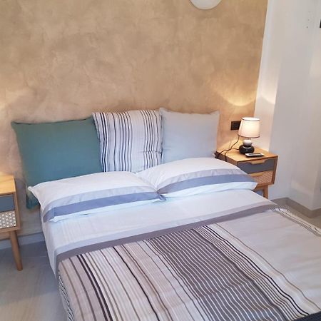Bellissima Camera Carolina23 Bed & Breakfast Levanto Luaran gambar