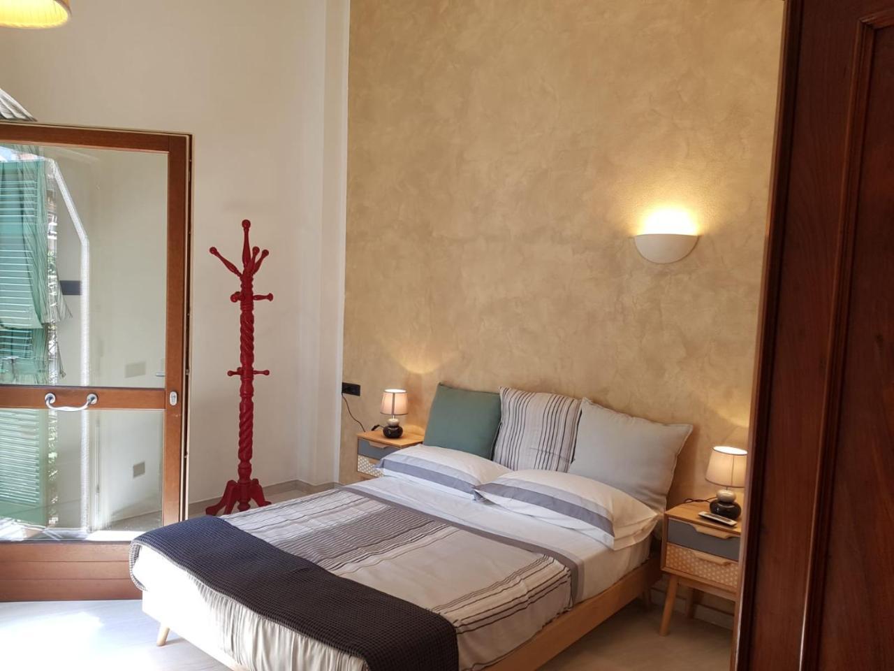Bellissima Camera Carolina23 Bed & Breakfast Levanto Luaran gambar