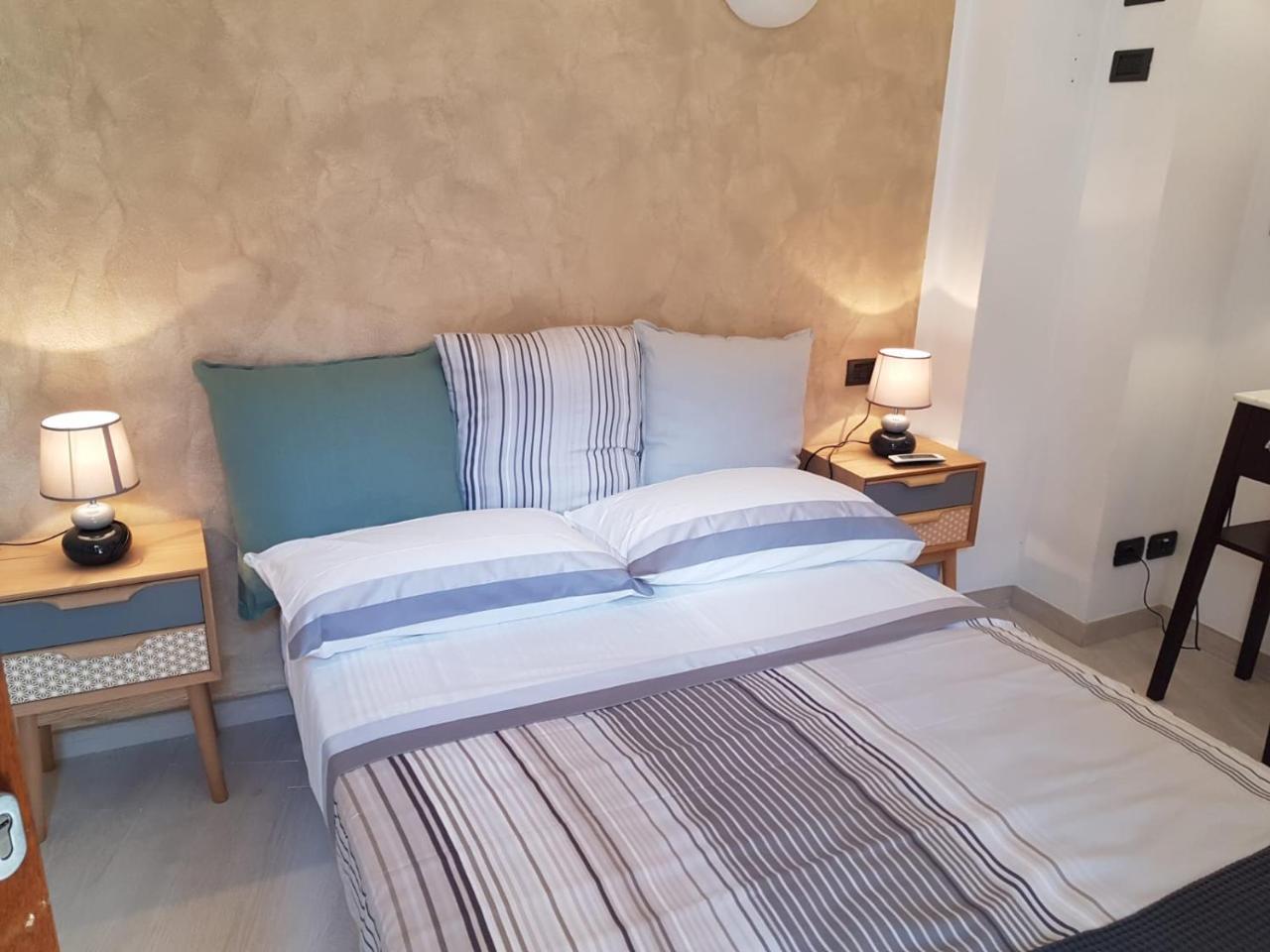 Bellissima Camera Carolina23 Bed & Breakfast Levanto Luaran gambar