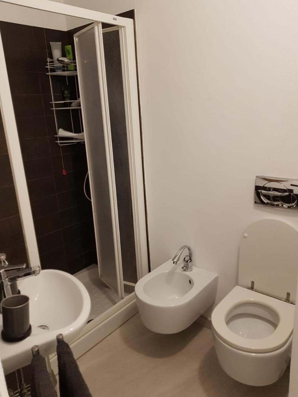 Bellissima Camera Carolina23 Bed & Breakfast Levanto Luaran gambar