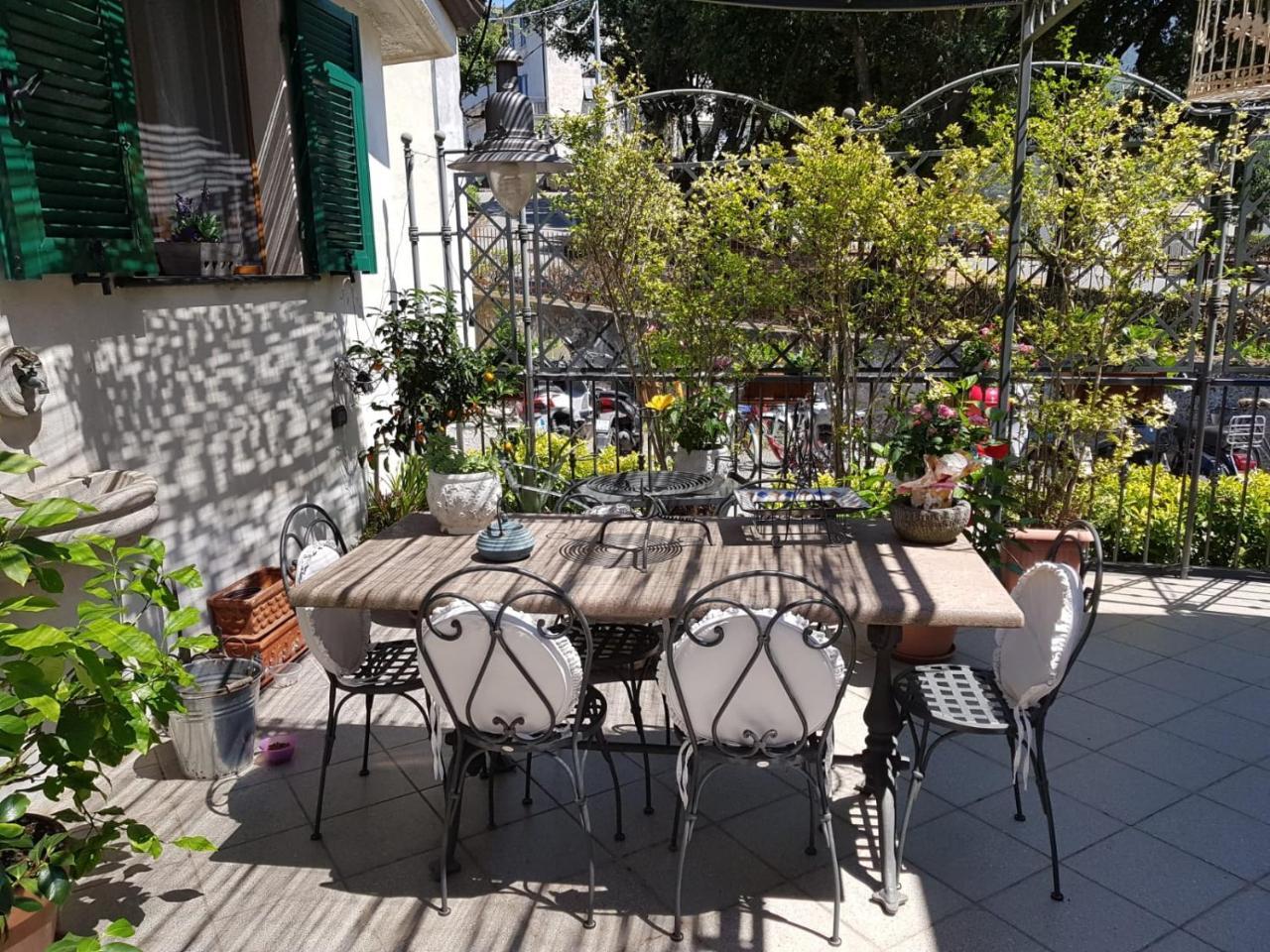 Bellissima Camera Carolina23 Bed & Breakfast Levanto Luaran gambar